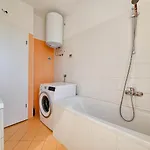 Semesterbostad Casa Lutoma *