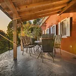 Casa Lutoma * Kmeti