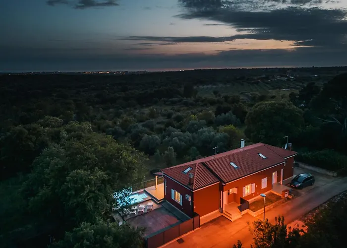 Vikendica Casa Lutoma *