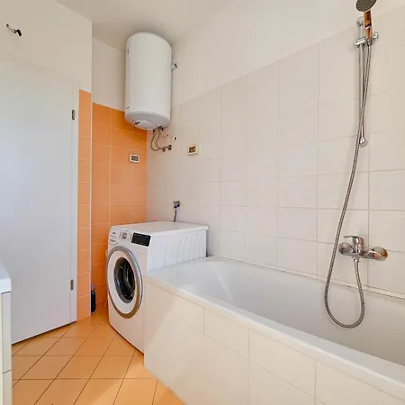 Holiday home Casa Lutoma *