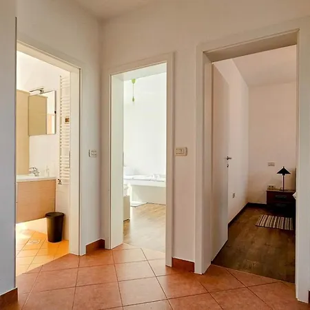 Casa Lutoma Holiday home Kmeti