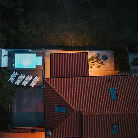 Casa Lutoma * Kmeti