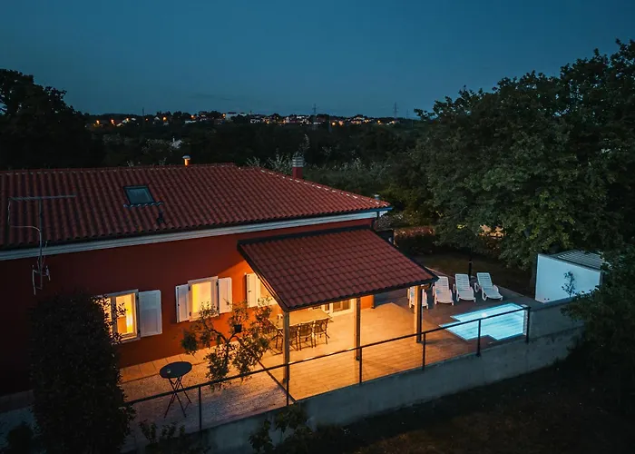 Casa Lutoma *